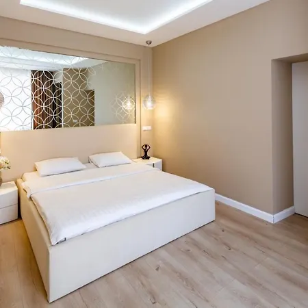 Балабана 6 Apartment Lviv Exterior photo